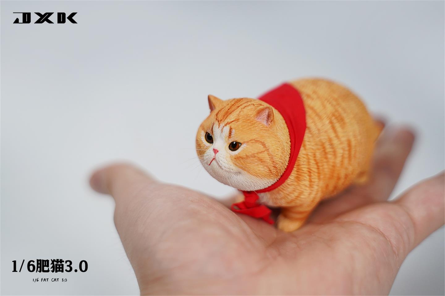 JXK178 Chinese Cat Figurine Resin Cat Statue for Desktop Gifts for Cat Lovers