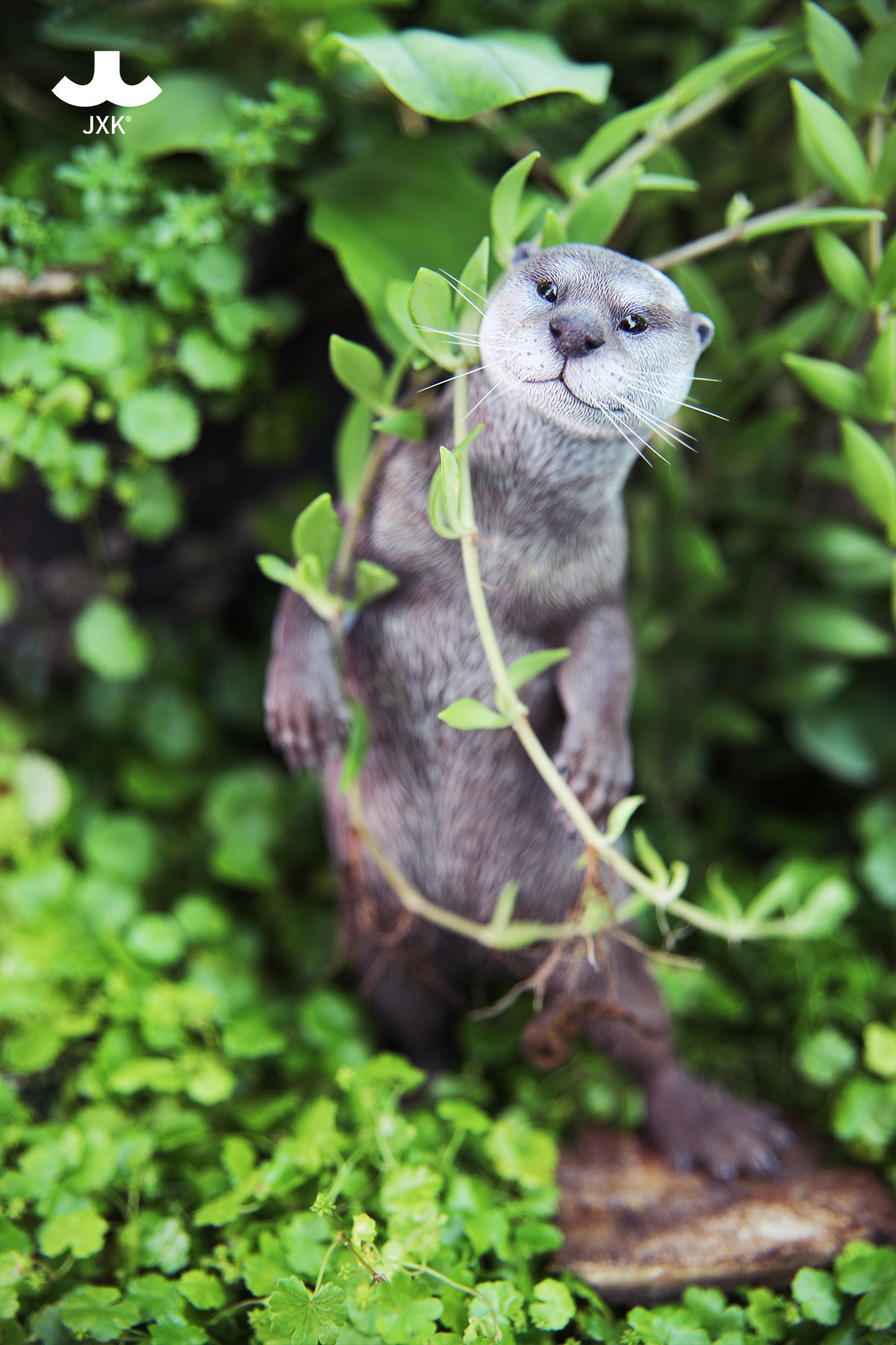 JXK182 Eurasian River Otter Statue for Home Decor Gifts for Animal Lovers