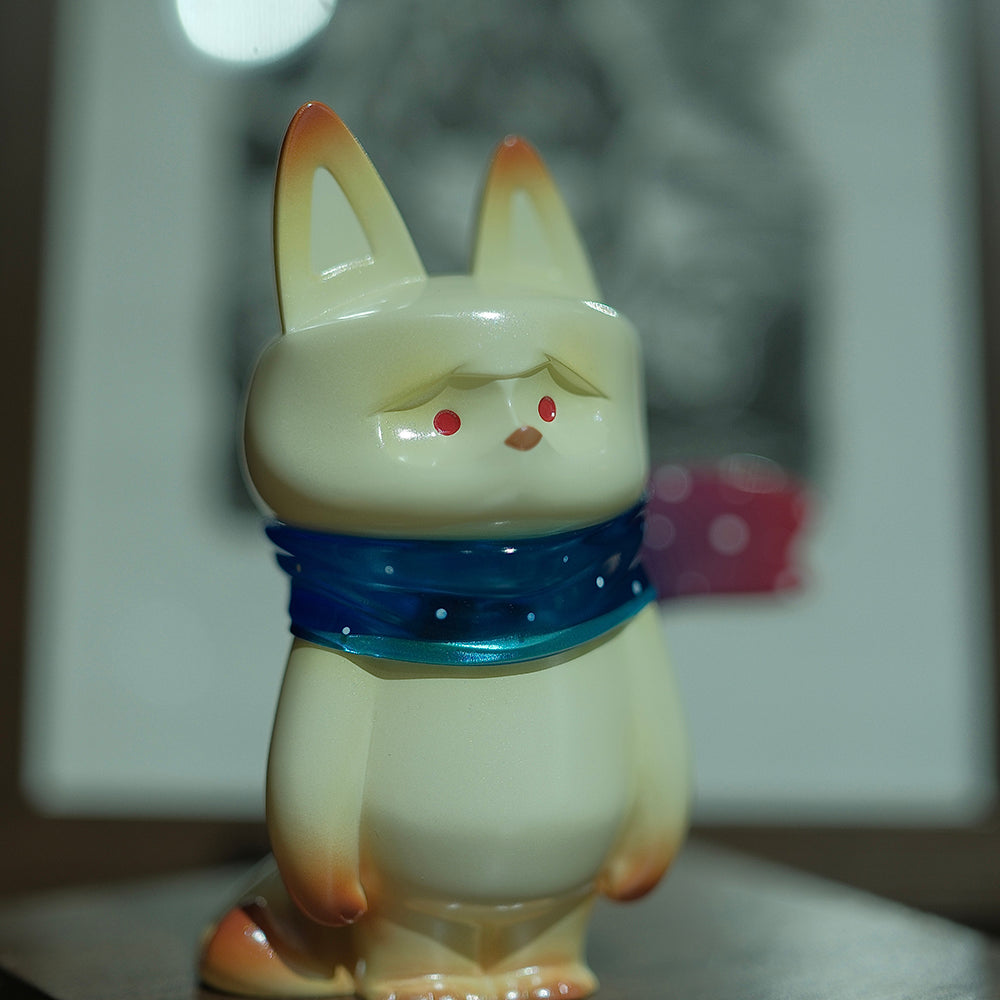 P022 Resin Red Fox Statue P Pet Wherever You Go Series