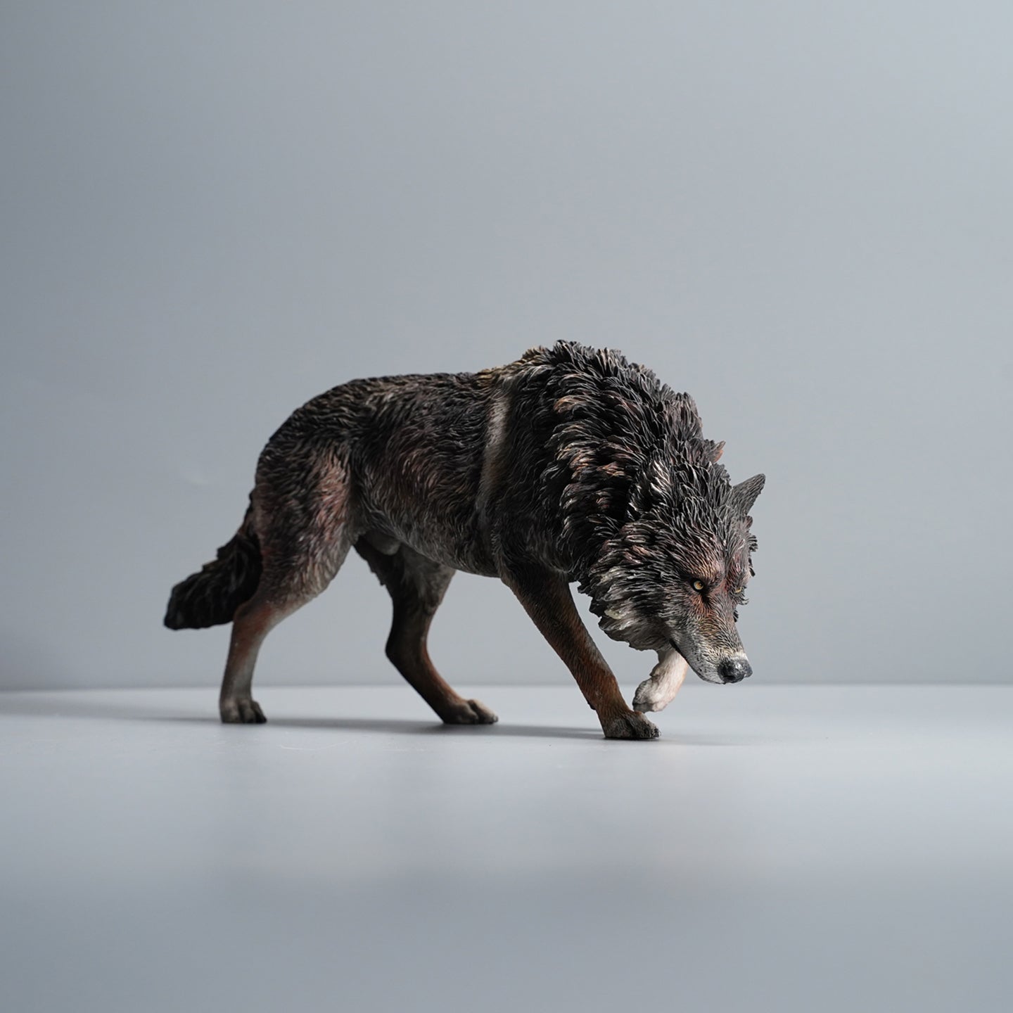 JXK126 Attacking North American Grey Wolves, Wolf Statue Gift for Animal Lovers