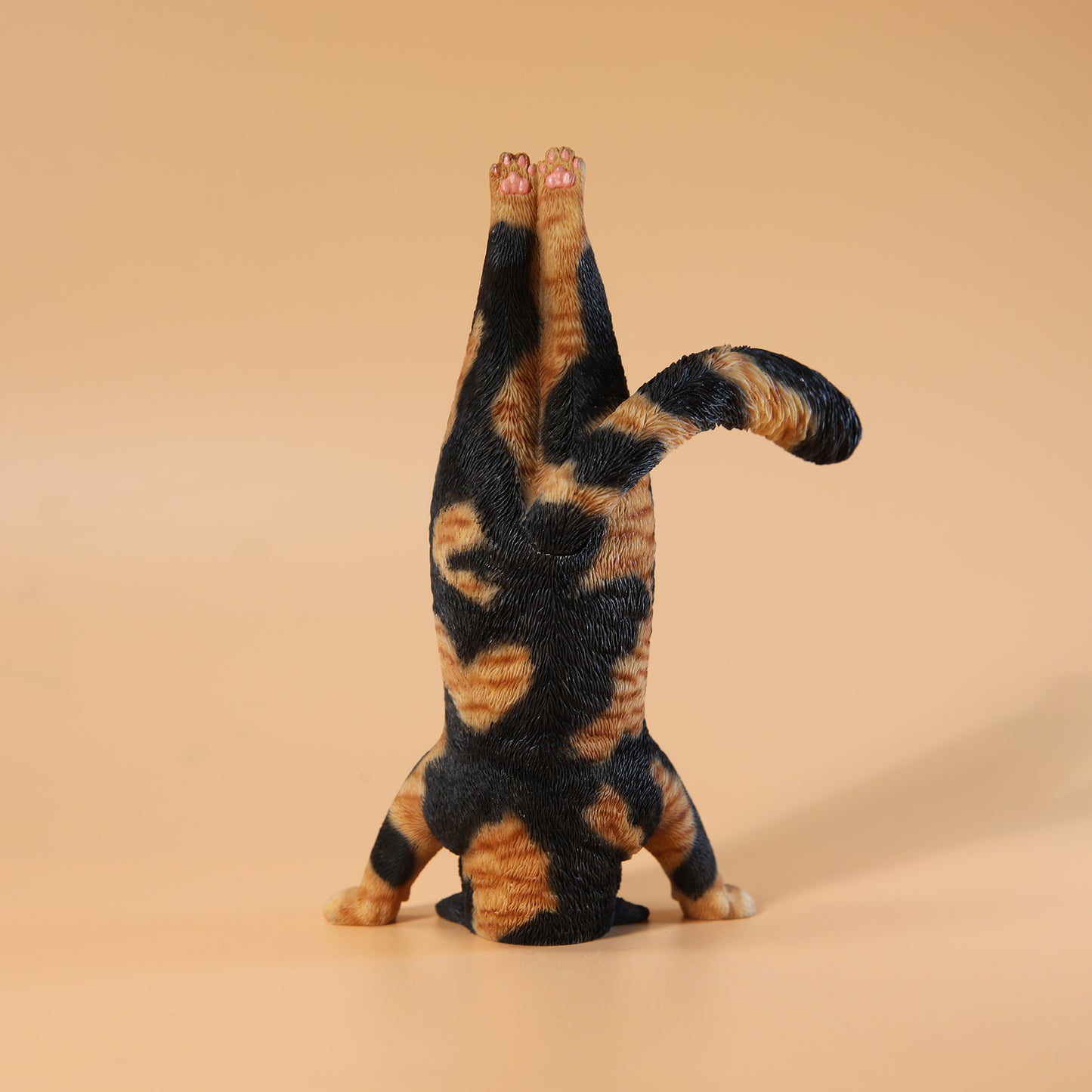 JXK138 Yoga cat figurine, resin cat statue for mantel decor, the gift for cat loves