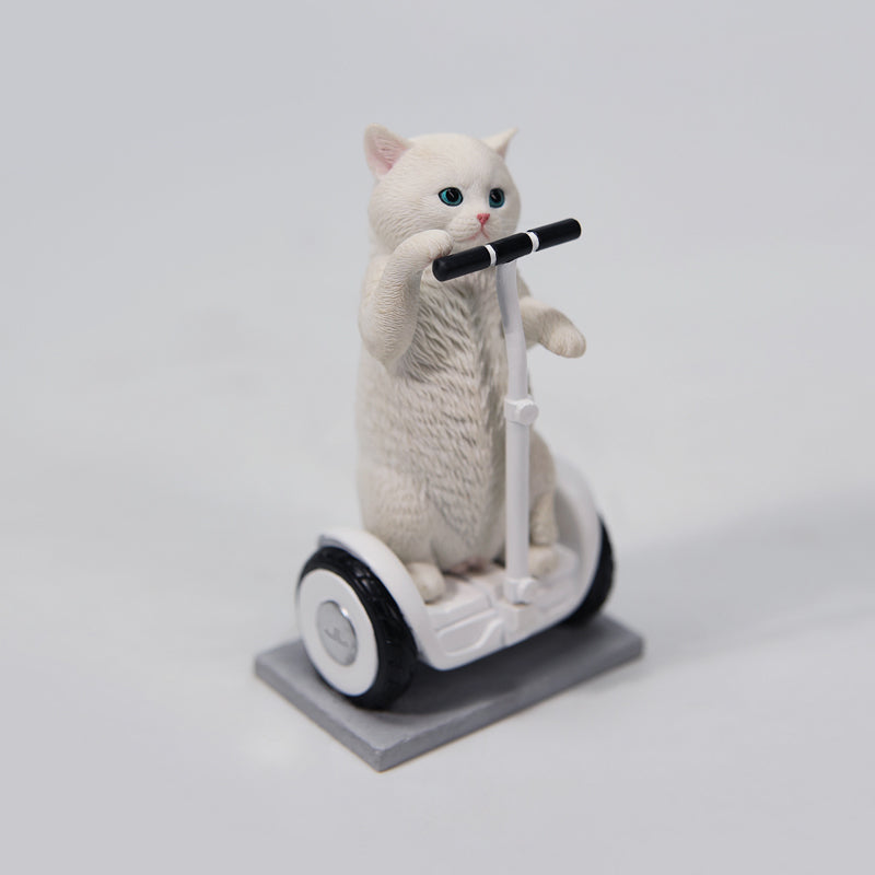 JXK181 Chinese Cat Figurine Resin Cat Statue for Desktop Gifts for Cat Lovers