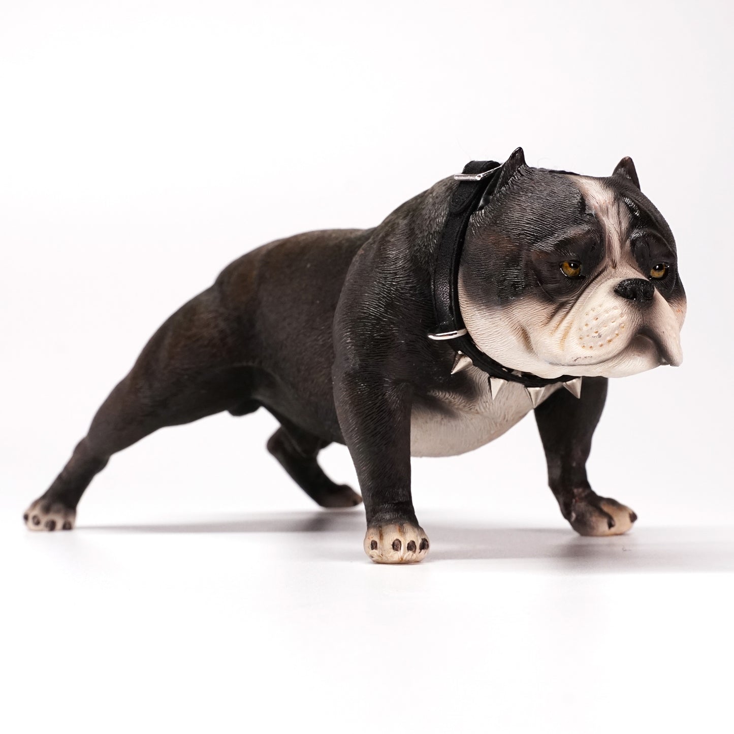 JXK034 American Bully Resin Dog Statue, Dog Figurine for Home Decor Gift for Dog Lovers